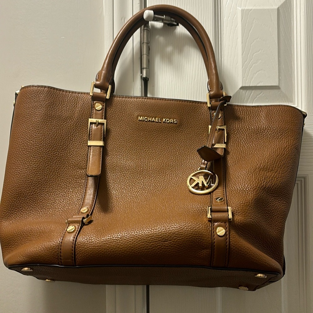 Micheal Kors Bag